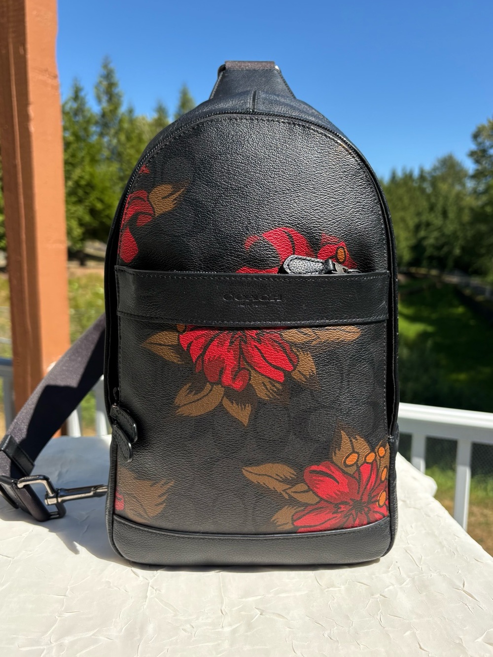 COACH Charles Pack With Hawaiian Lily Print 24726